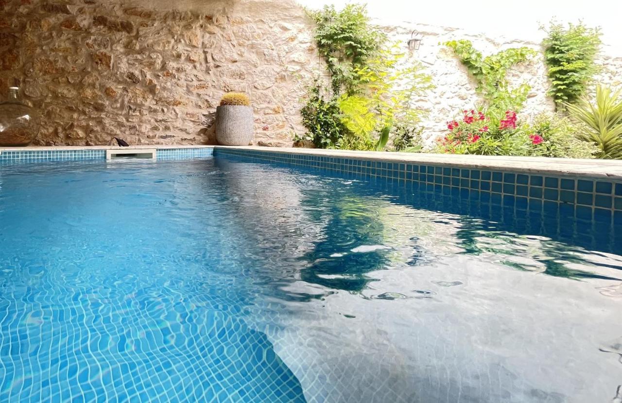 Bed and Breakfast L'Oiseau Bleu Rollier Roubia Exterior foto