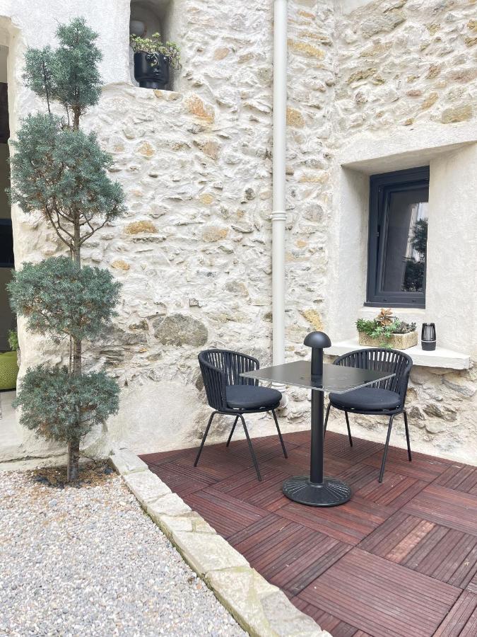 Bed and Breakfast L'Oiseau Bleu Rollier Roubia Exterior foto